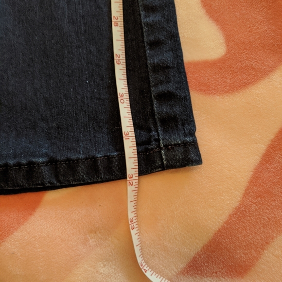 Guess Stud/Pocket Jeans - Picture 8 of 10